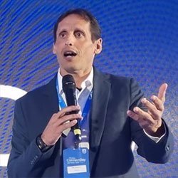 Elad Benjamin, líder global de CI&I na Philips